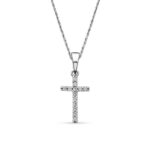 Fehér arany pici kereszt medál fehér cirkónia kövekkel - M1FC
